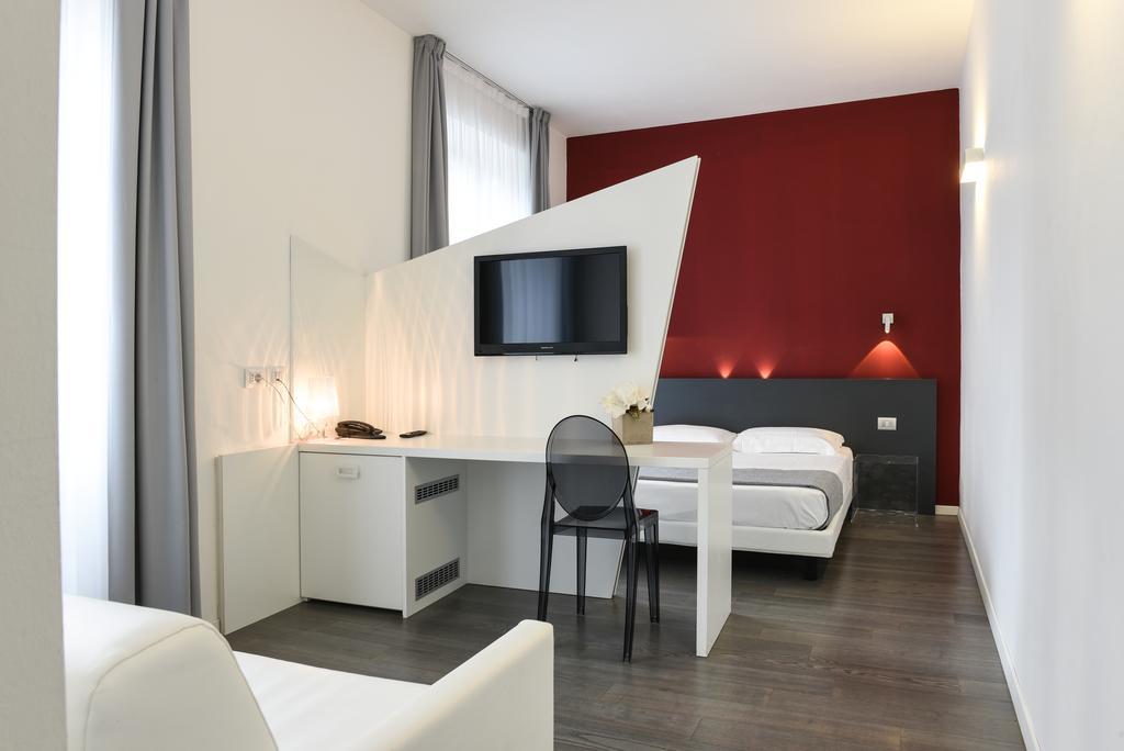 On The Rock Hotel 3*